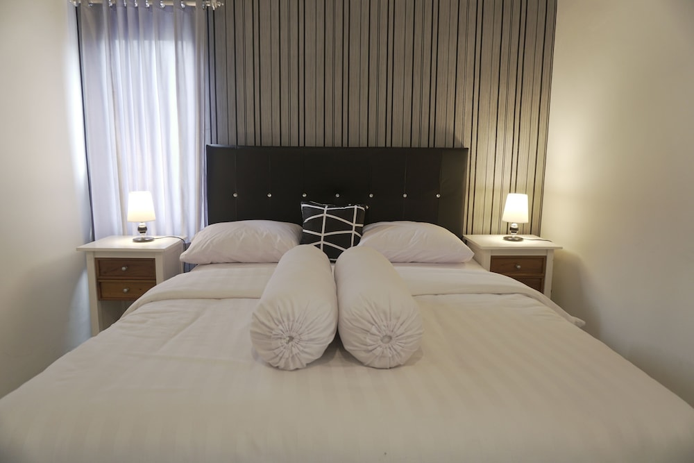 Superior Room, 1 Queen Bed photo 1