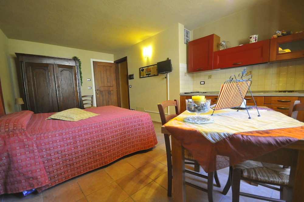 Double Room, Hill View (Nebbiolo) photo 1