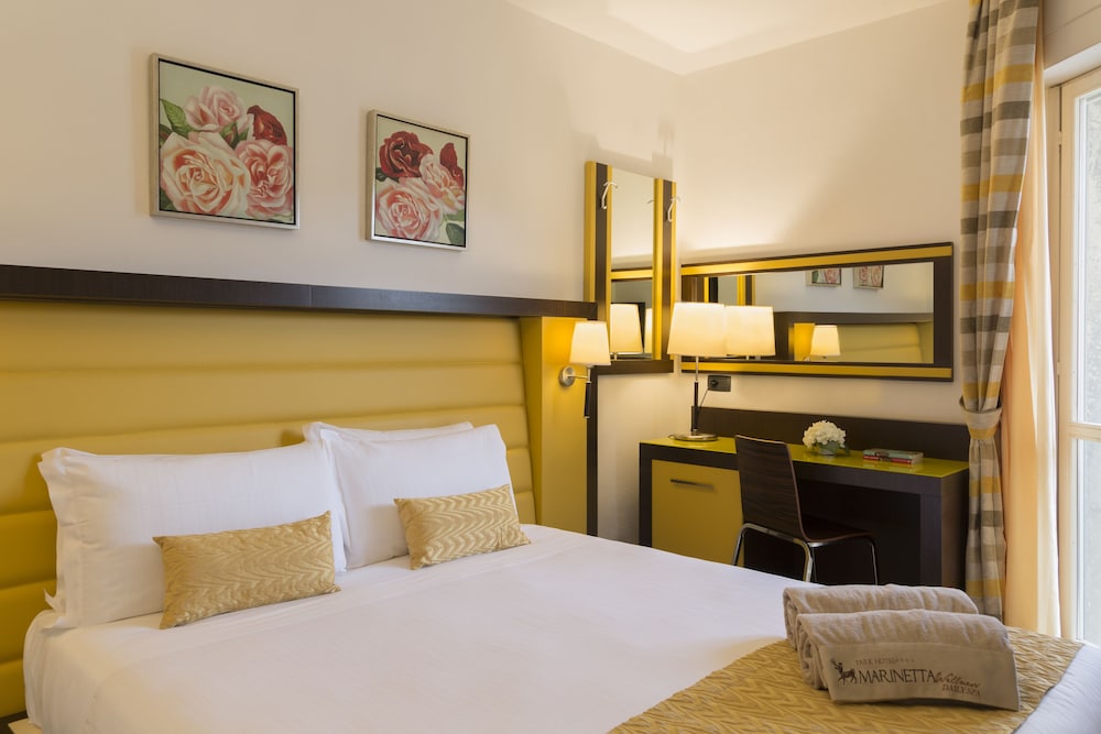 Comfort Triple Room, Balcony