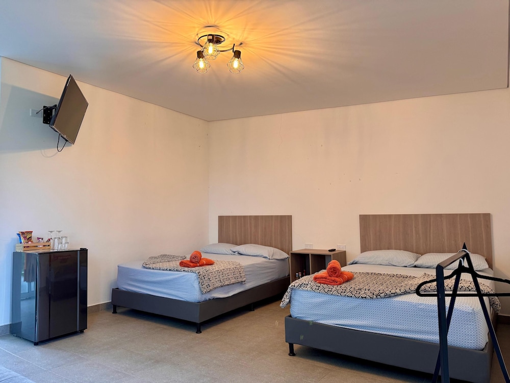 Deluxe Cabin, 1 Bedroom, Balcony, Mountain View
