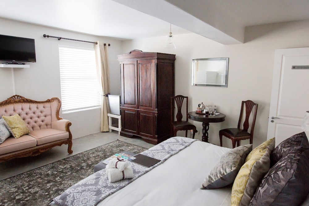 Standard Room, 1 Bedroom (Oyster Room) photo 1