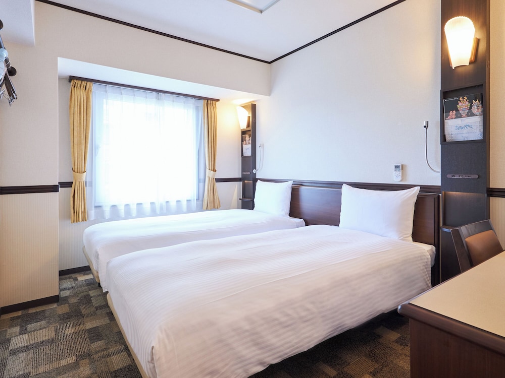 Economy Twin Room, Non Smoking