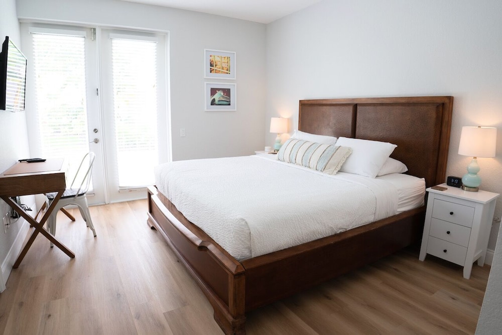 Superior Townhome, 3 Bedrooms, Non Smoking, Allergy Friendly