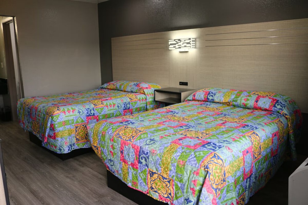 Room, Non Smoking (2 Full Beds)