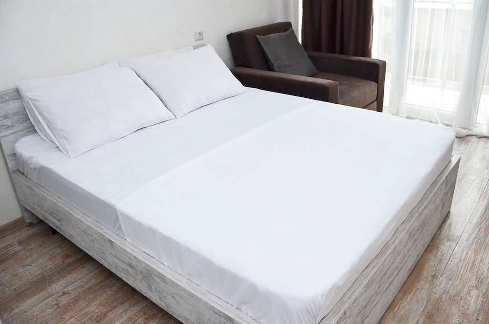 Triple Room, Balcony photo 1