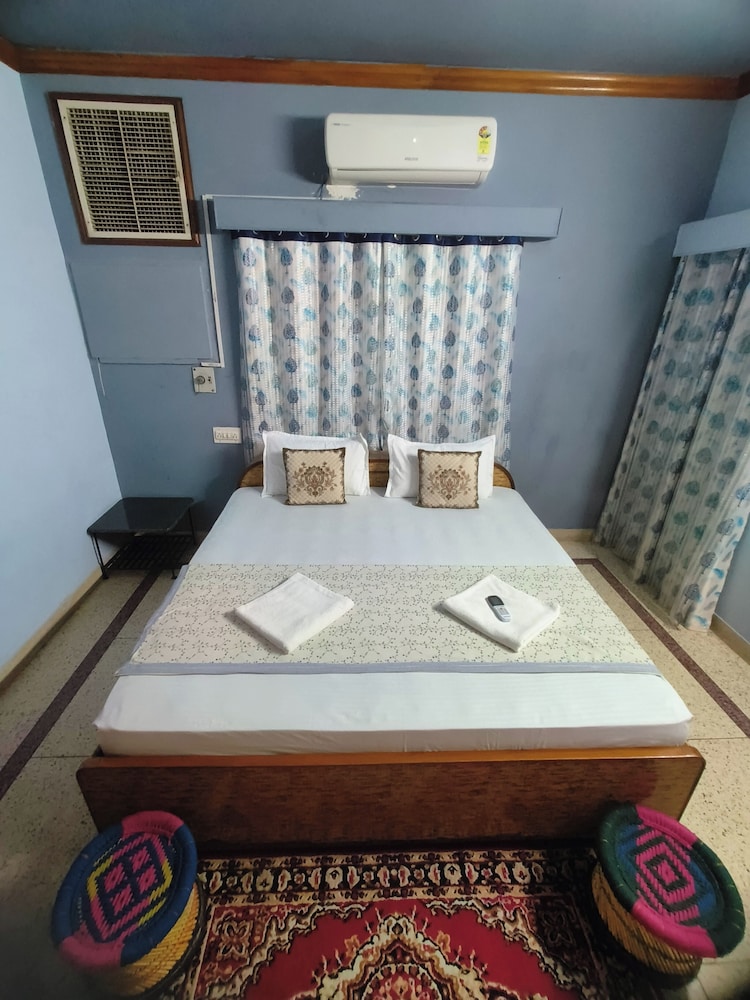 Deluxe Room - Photo 1