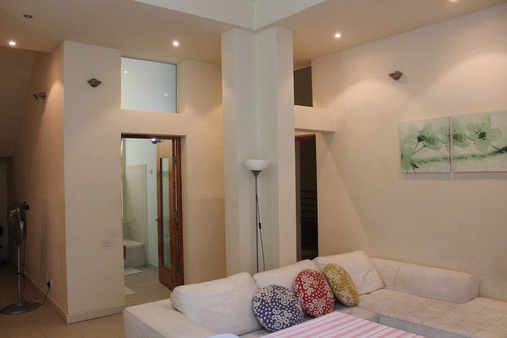 Apartment, 2 Bedrooms, Smoking, Balcony