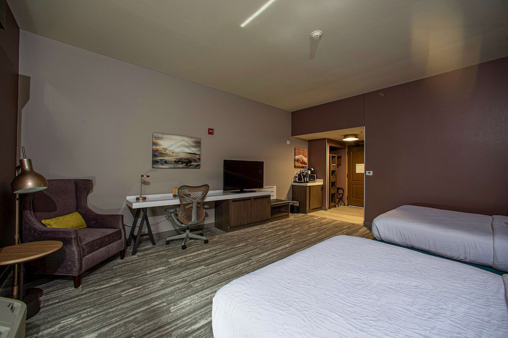 Room, 2 Queen Beds, Accessible (Roll-In Shower) - Photo 5