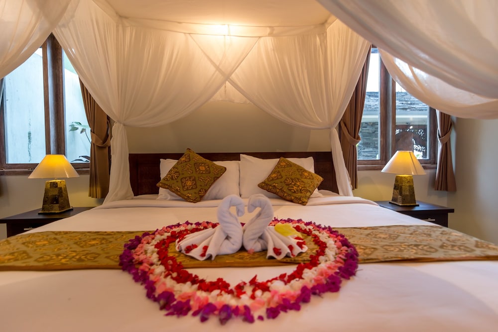 Basic Villa, 1 King Bed, Non Smoking photo 1