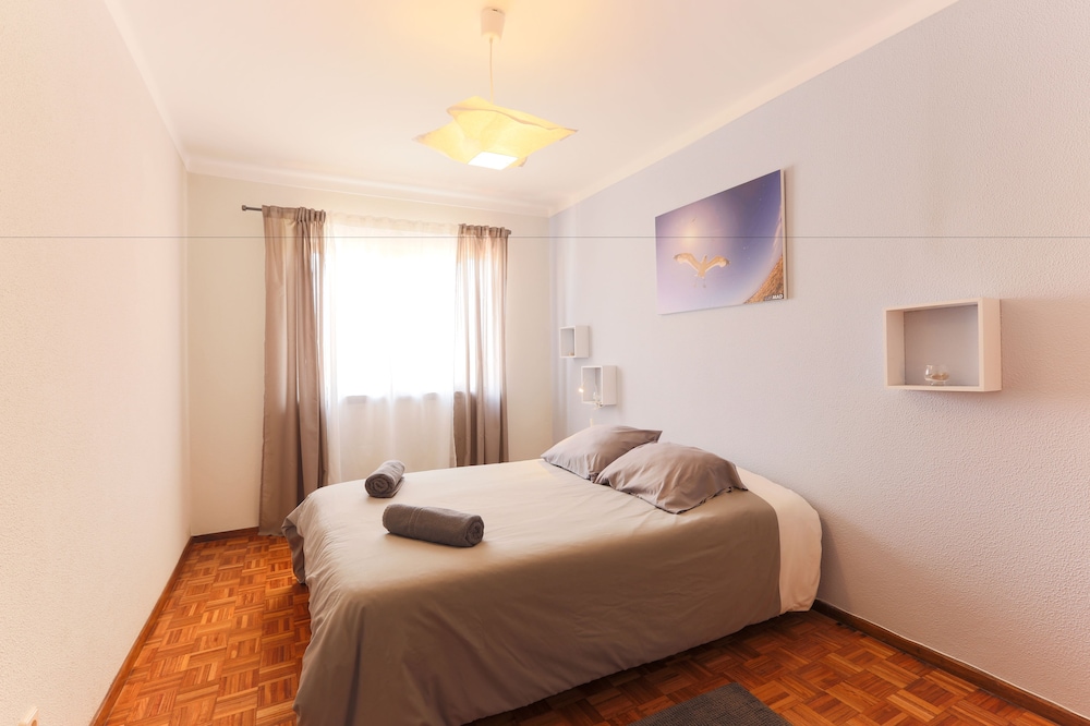 Standard Double Room, Shared Bathroom photo 2