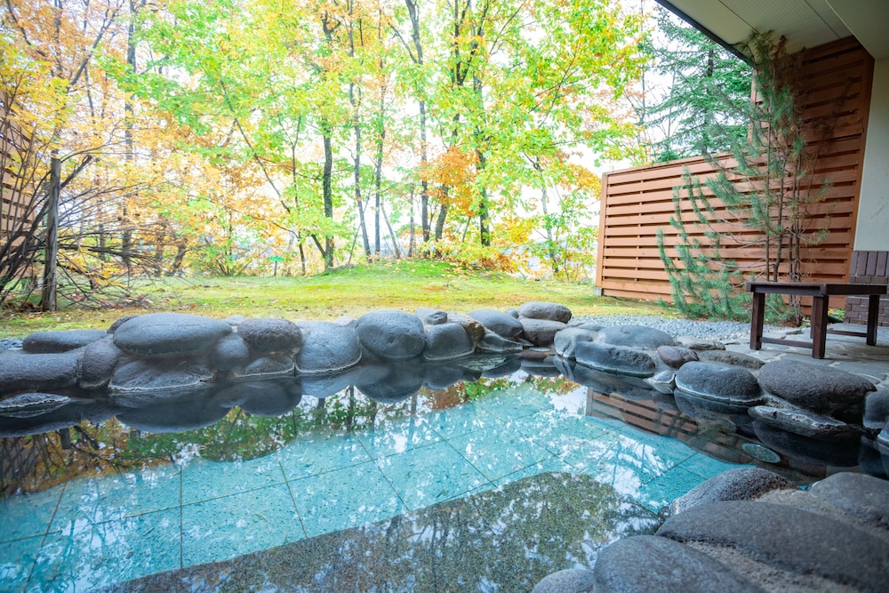 Western Room with Open-Air Bath, Non Smoking photo 3