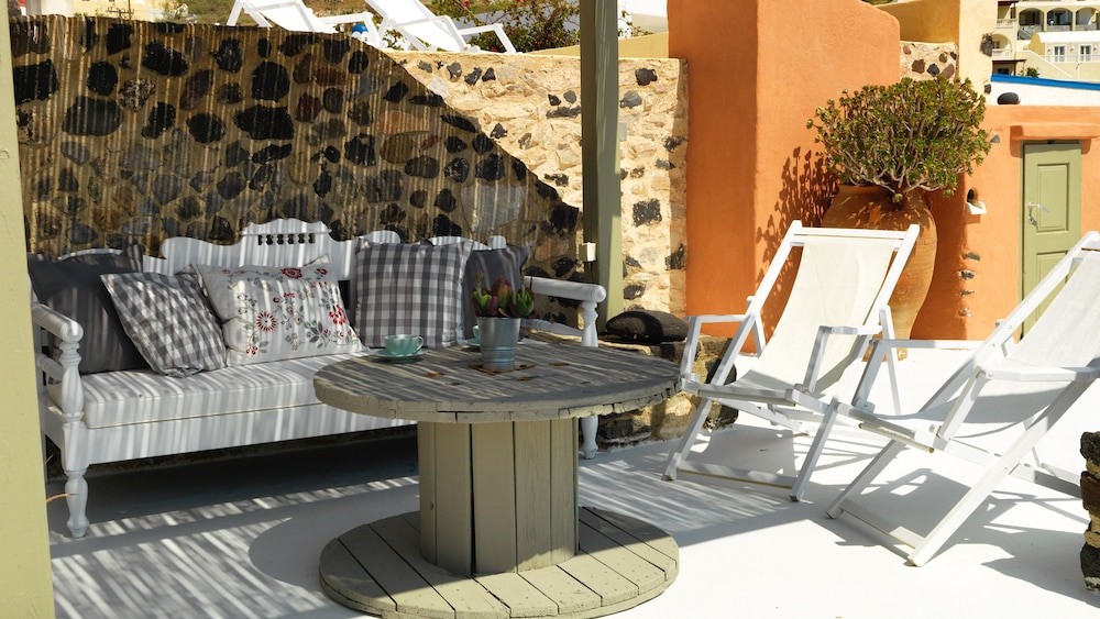 House, 6 Bedrooms (Afoura) photo 1