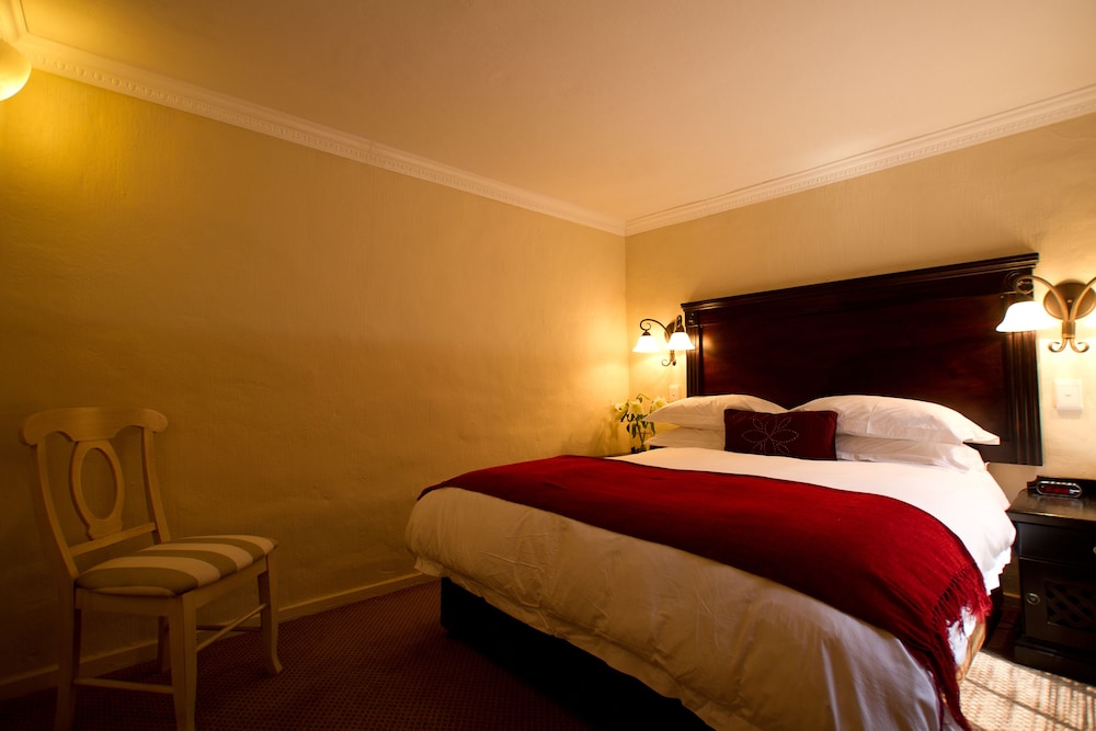 Executive Suite, 1 King Bed photo 2