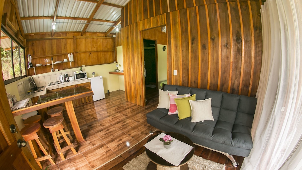 Superior Bungalow, Multiple Beds, Non Smoking, Lake View photo 1