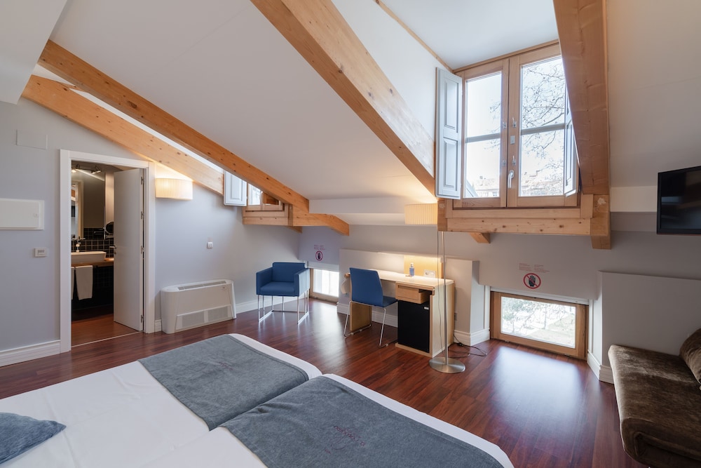 Double Room, 2 Twin Beds
