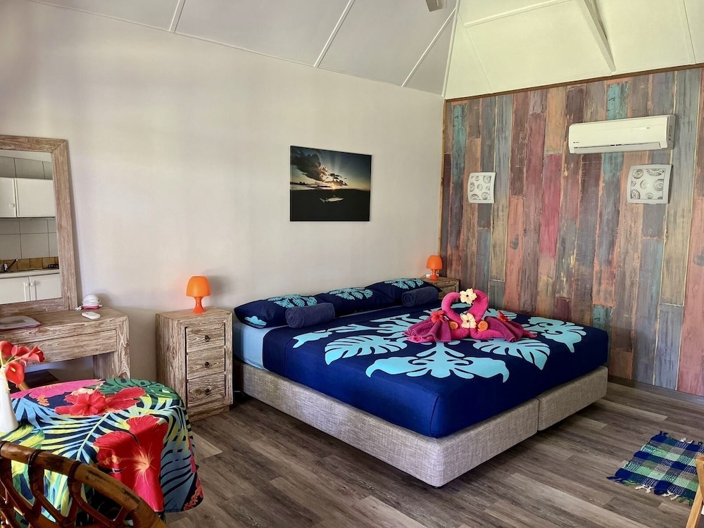 Studio, Partial Sea View, Garden Area