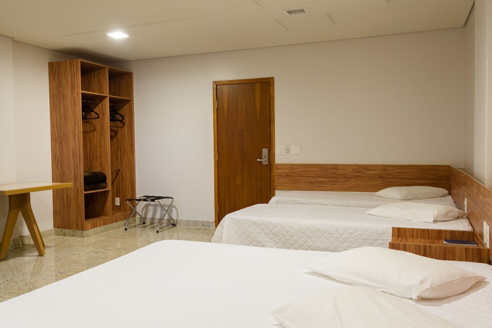 Luxury Quadruple Room, Multiple Beds photo 2