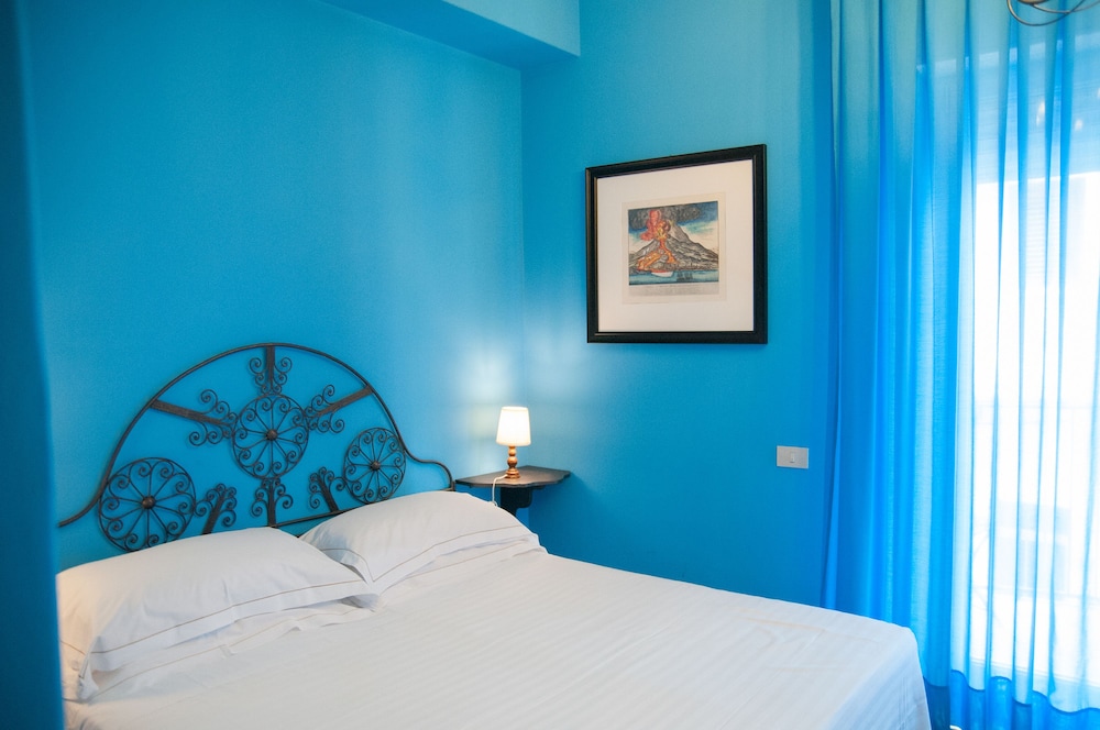 Standard Doppelzimmer zur Einzelnutzung, 1 Doppelbett, Kühlschrank, Stadtblick