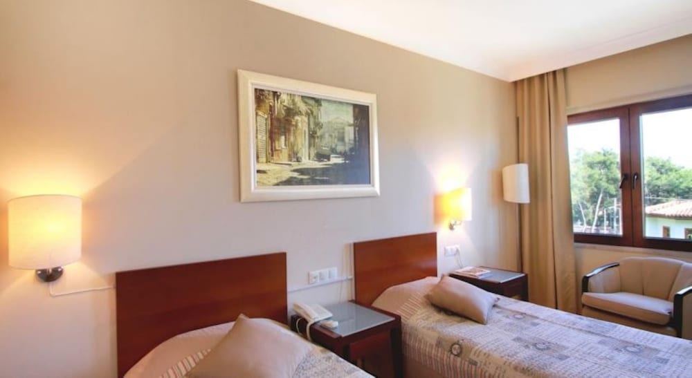 Standard Triple Room, 1 Bedroom photo 3