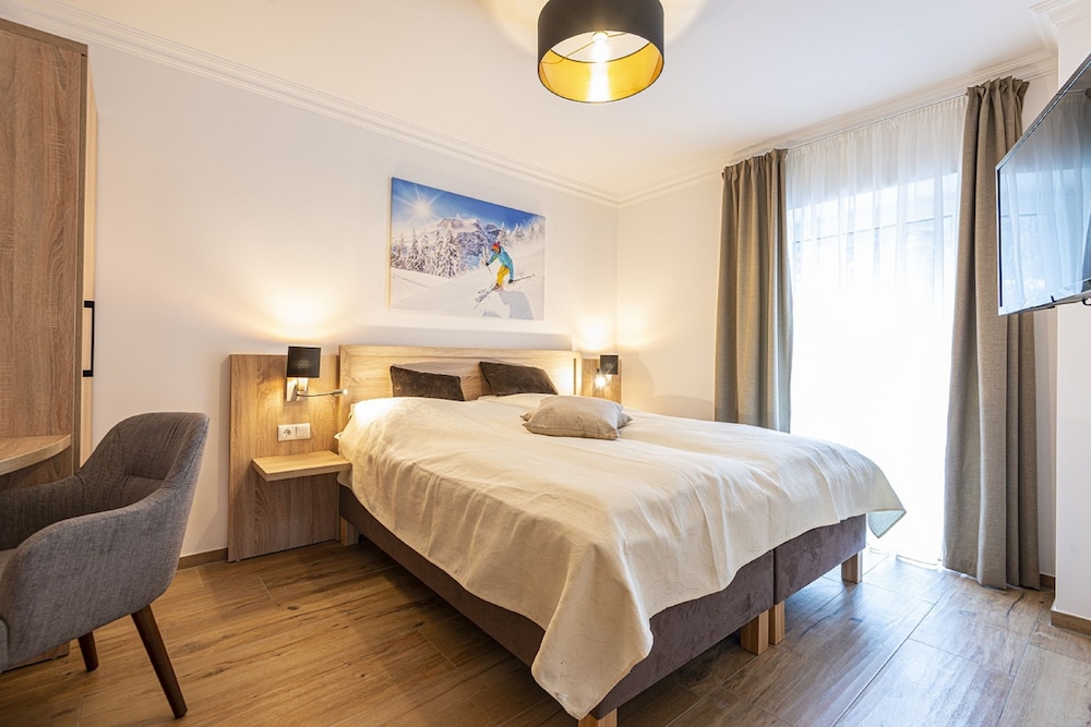 Comfort Apartment photo 2