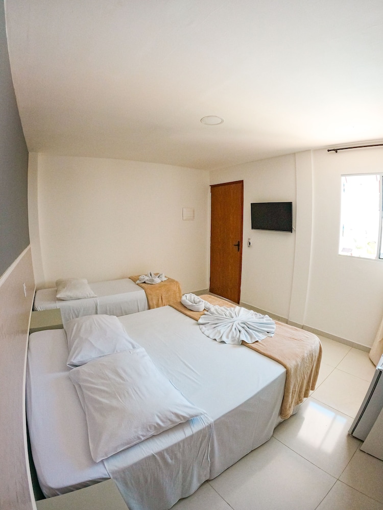 Standard Triple Room - Photo 2