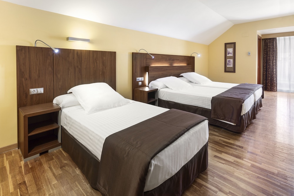 Triple Room - Photo 3