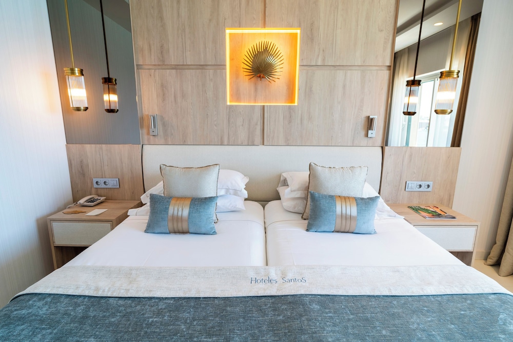Premium Double Room Single Use, Sea View - Photo 1