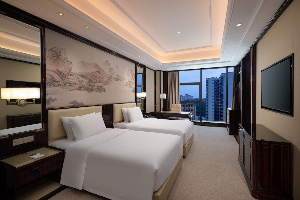 Deluxe Room, 2 Double Beds - Photo 1