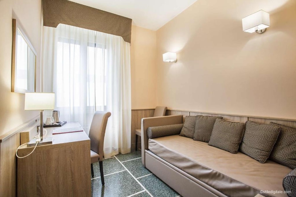Standard Room - Photo 20
