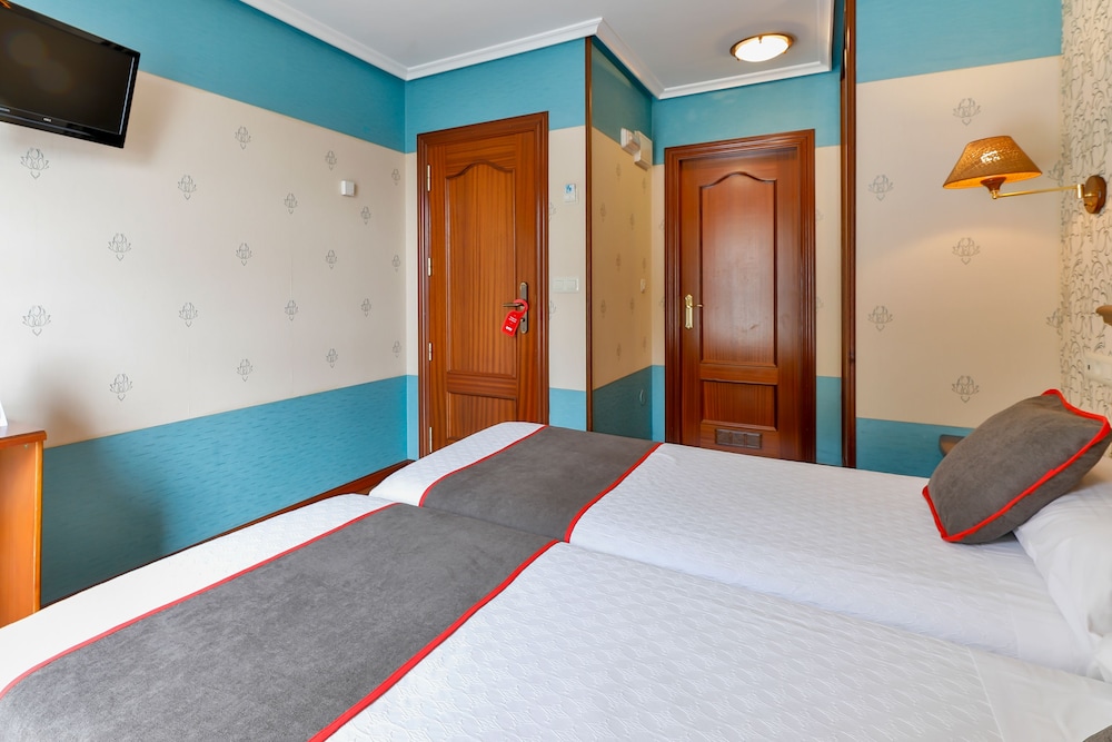 Twin Room, Sea View photo 3