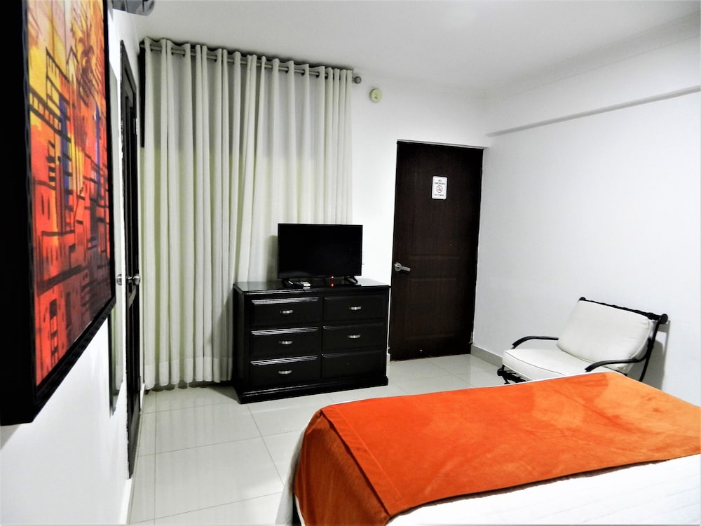 Double Room - Photo 5