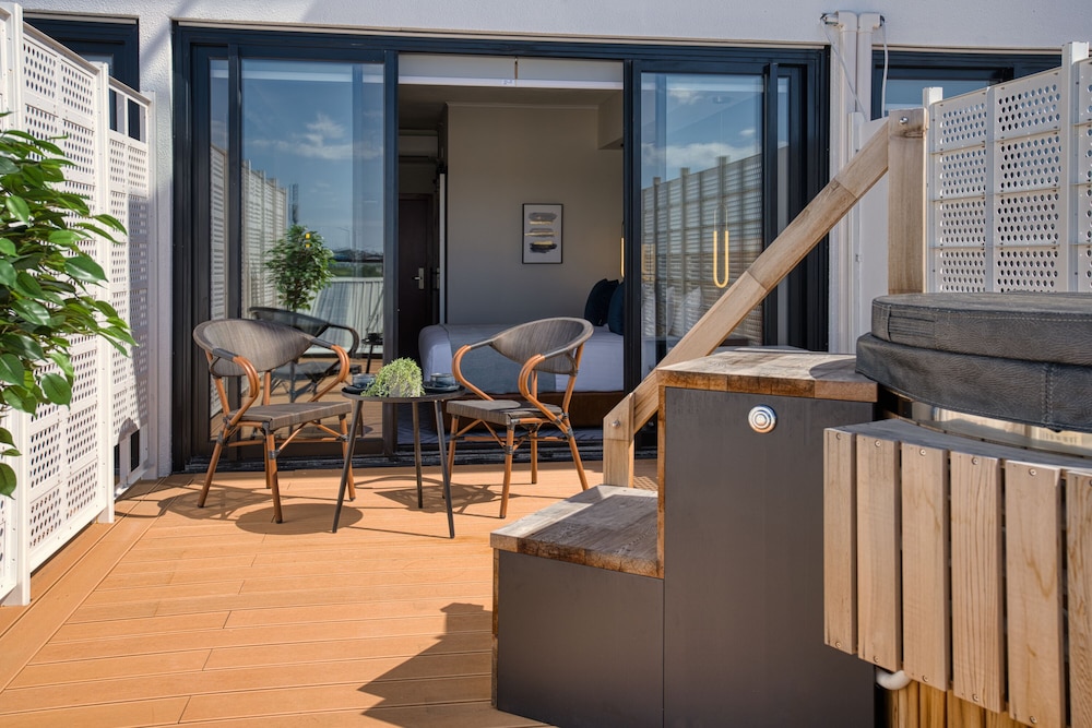 Luxury Studio Suite