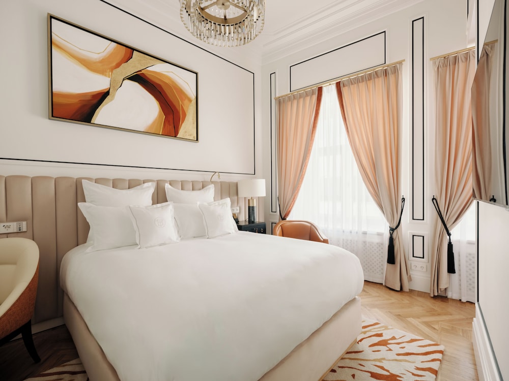 Deluxe Single Room, Private Bathroom, Courtyard View