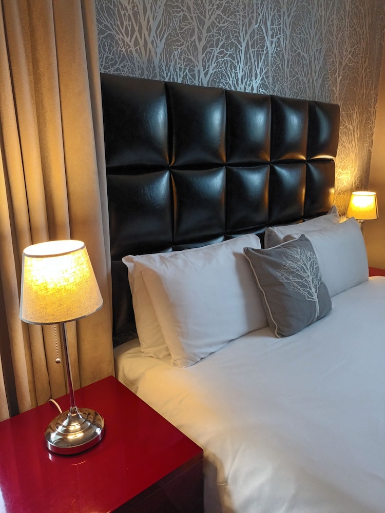 Economy Double Room photo 3