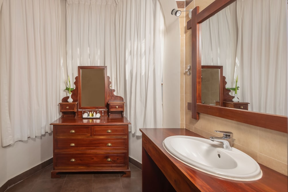 Deluxe Double Room, 1 Bedroom, Hill View photo 2