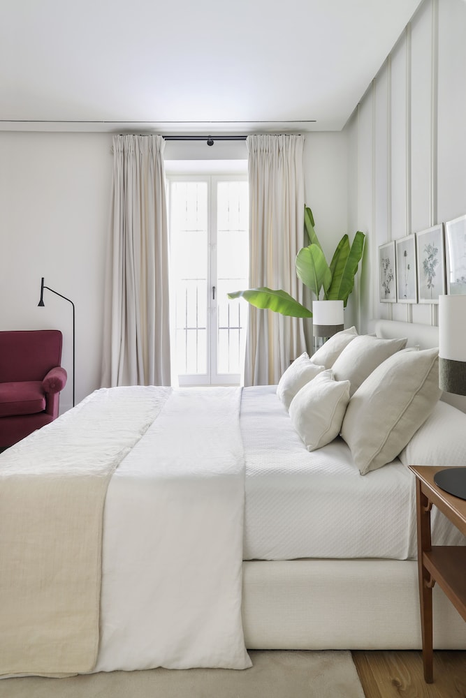 Deluxe Double Room - Photo 7