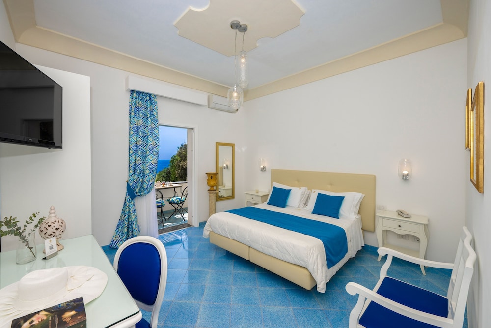 Standard Double Room - Photo 1