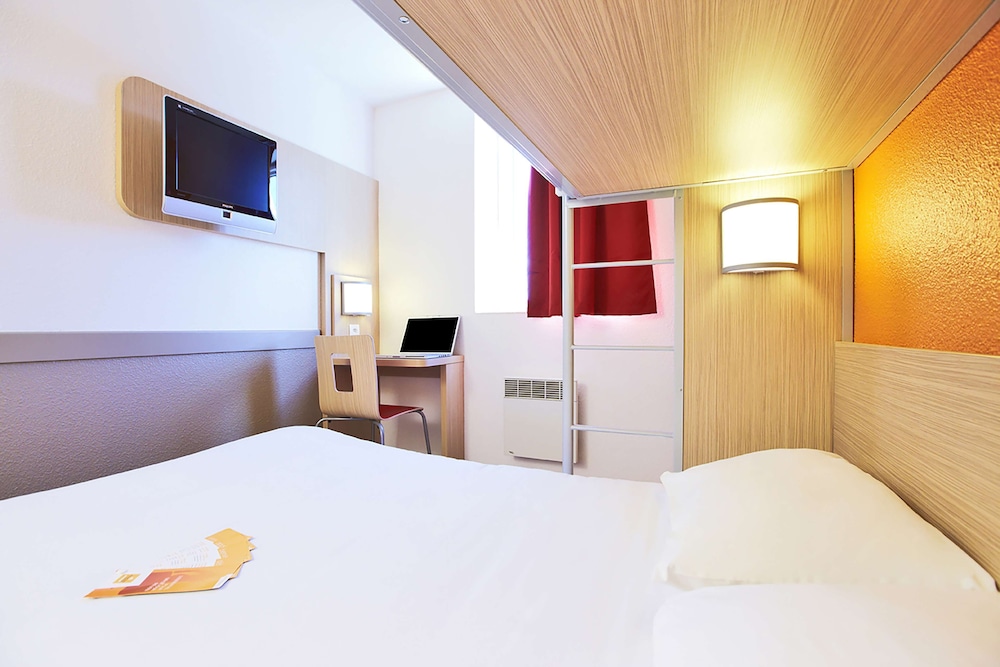 Superior Room, Multiple Beds - Photo 8