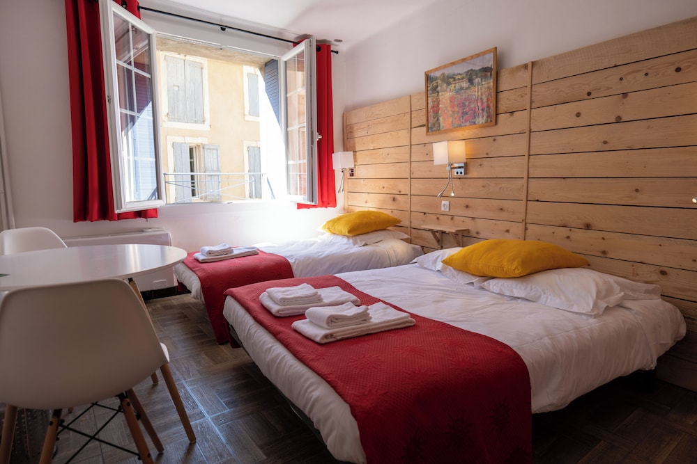 Superior Triple Room photo 1