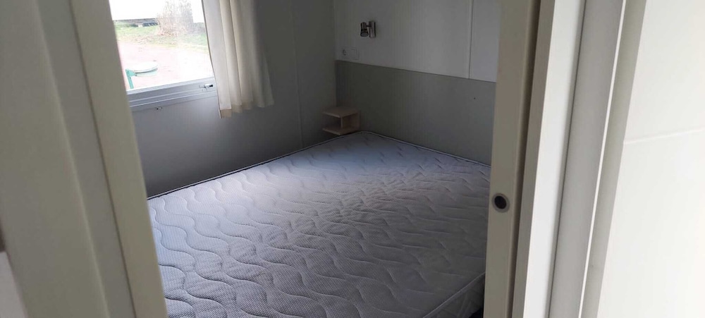 Luxury Mobile Home, 2 Bedrooms
