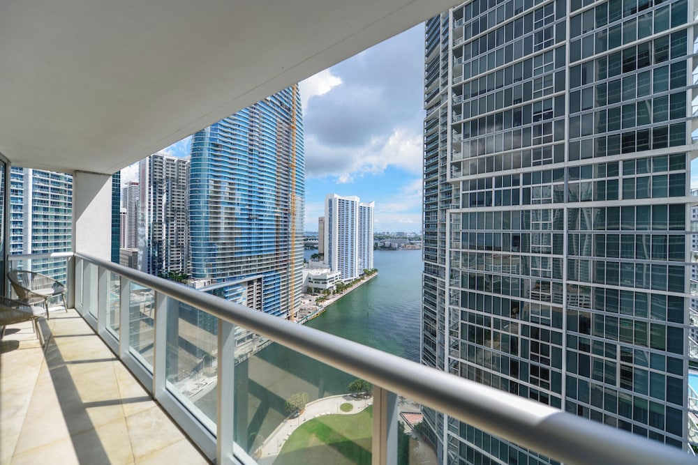 Luxury Apartment, 2 Bedrooms, City View photo 1