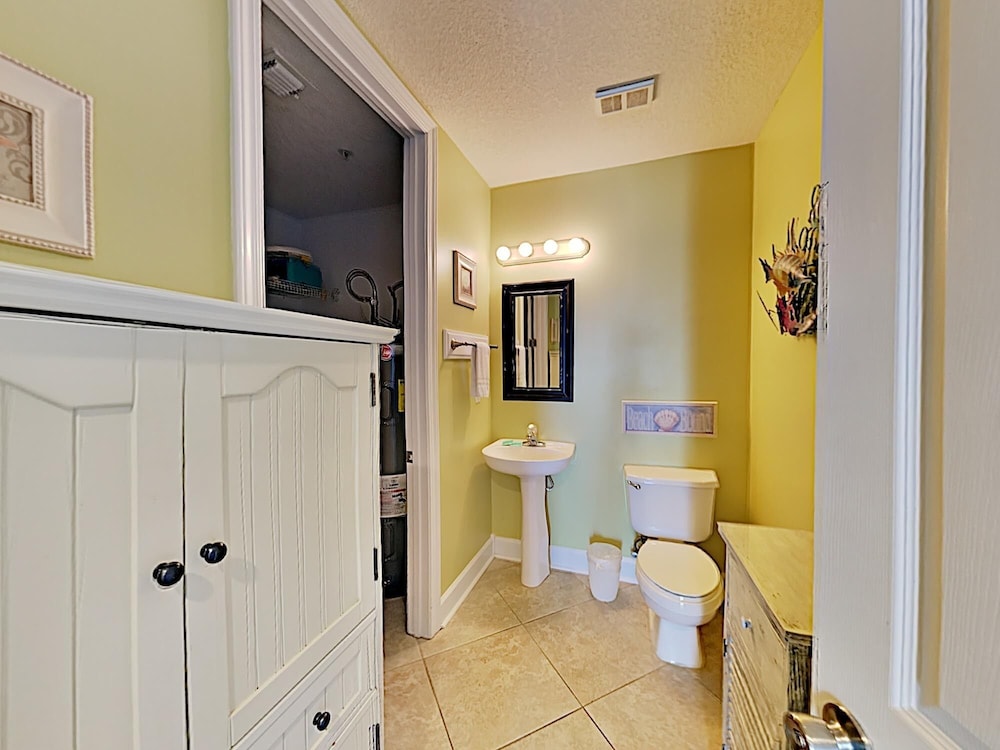 Condo, Multiple Beds, Balcony, Ocean View (#512 - No Pets) photo 2