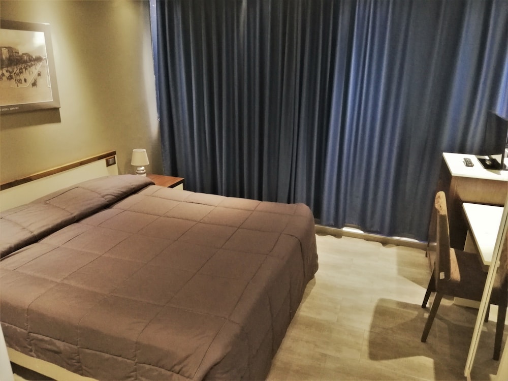 Room, 1 Double Bed - Photo 20