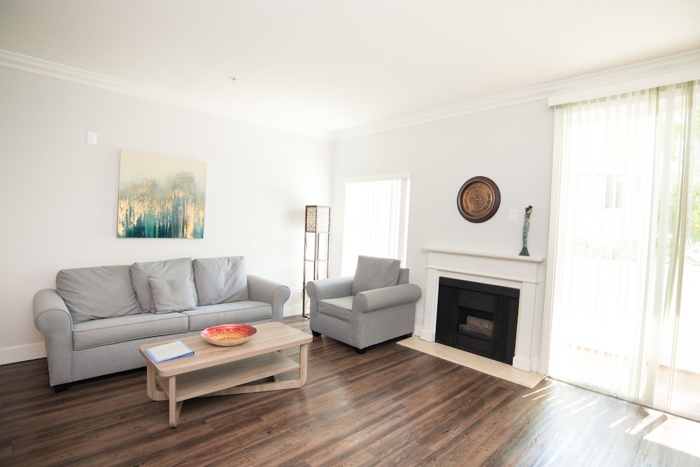 Westwood Apartments, Foto 10