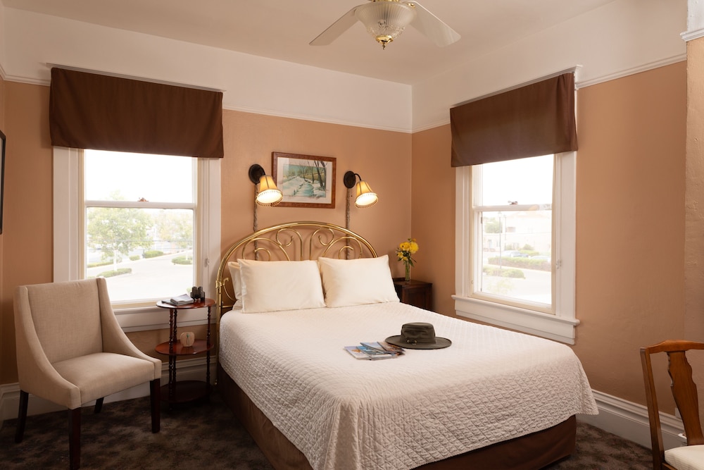 The Bernard Shandon Rodey Room
