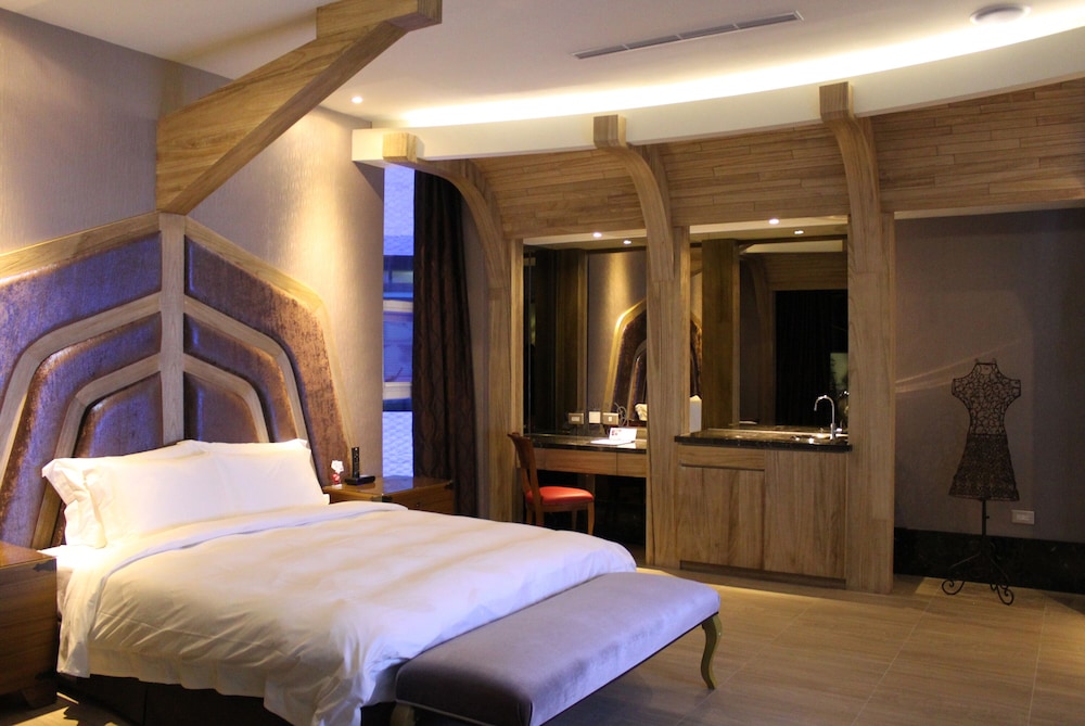 Standard Suite (Check in time starts from 6pm) photo 3