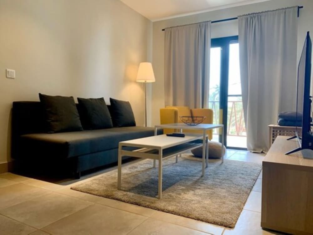 Family Apartment, 2 Bedrooms, Balcony, City View (E10-1st Floor)