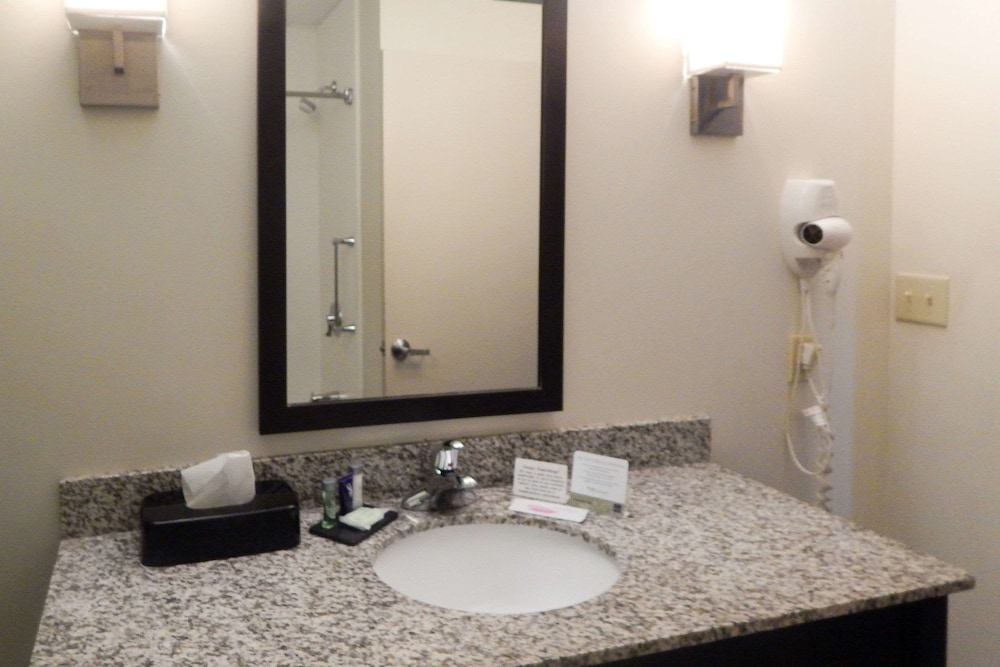 Suite, Non Smoking - Photo 4