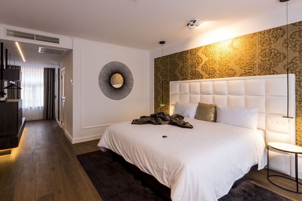 Junior Suite, Terrace, Garden Area photo 1