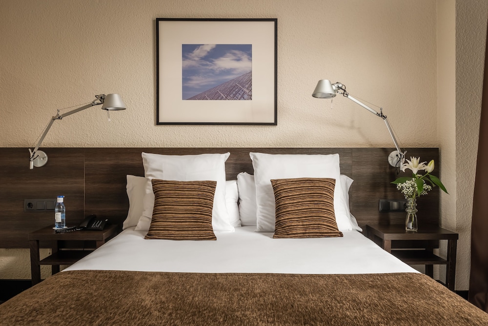 Single Room - Photo 3